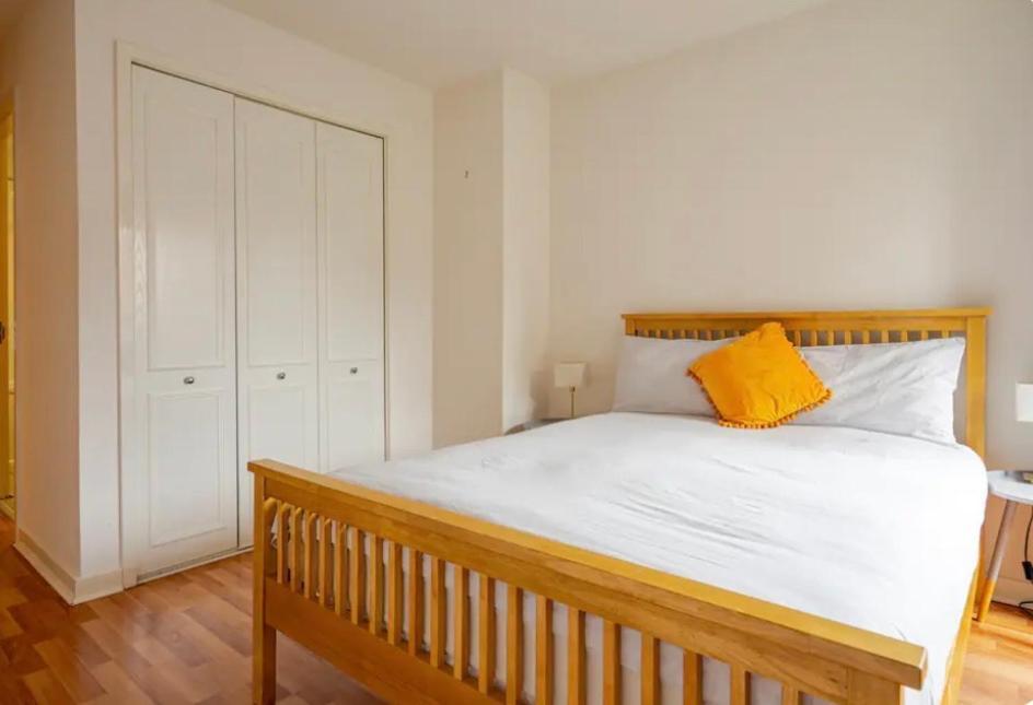 Modern Spacious Retreat Full Fibre Wi-Fi & Free Parking Edinburgh Exterior photo