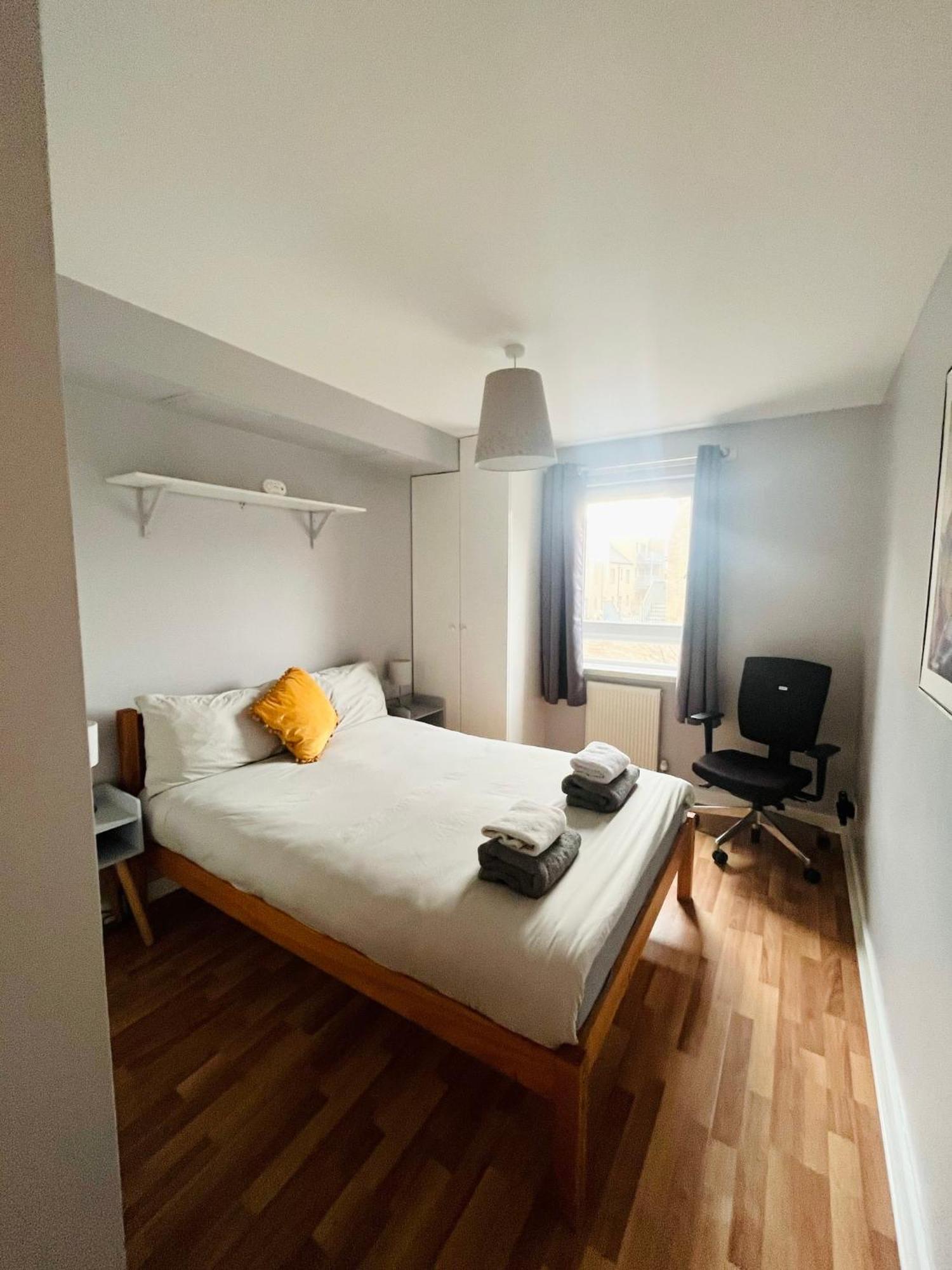 Modern Spacious Retreat Full Fibre Wi-Fi & Free Parking Edinburgh Exterior photo